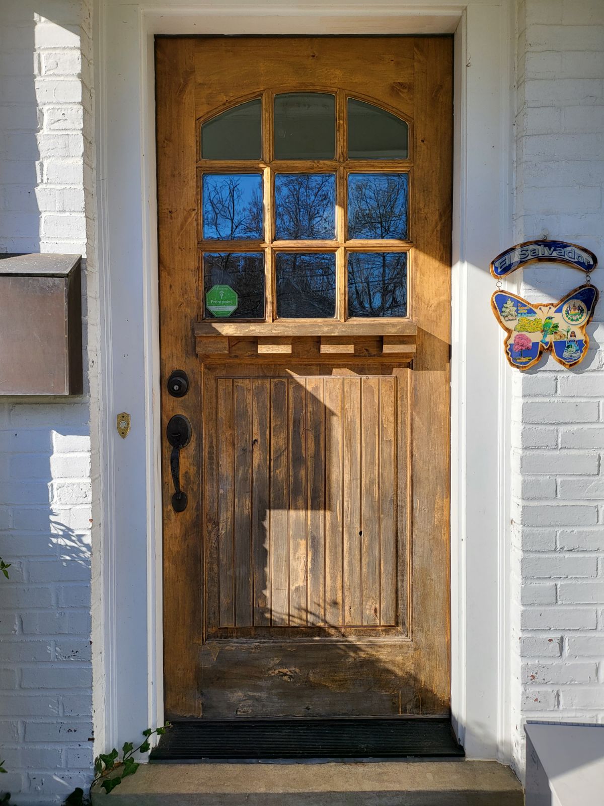 Colonial door before restoration