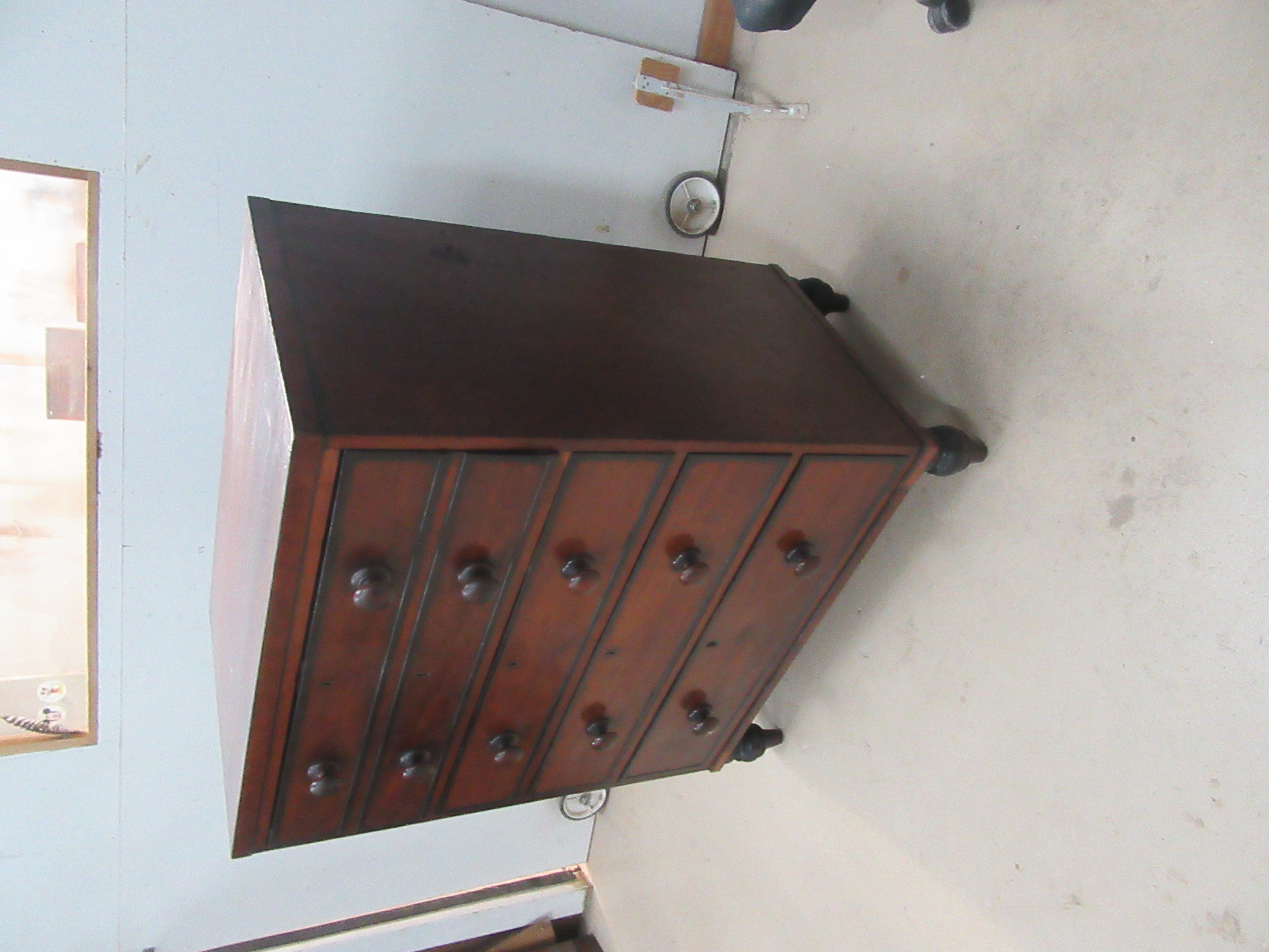 Lacquer restoration work